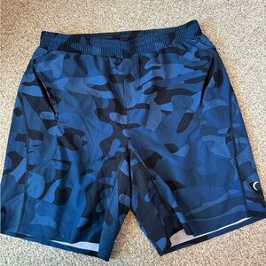 Men’s zyia shorts